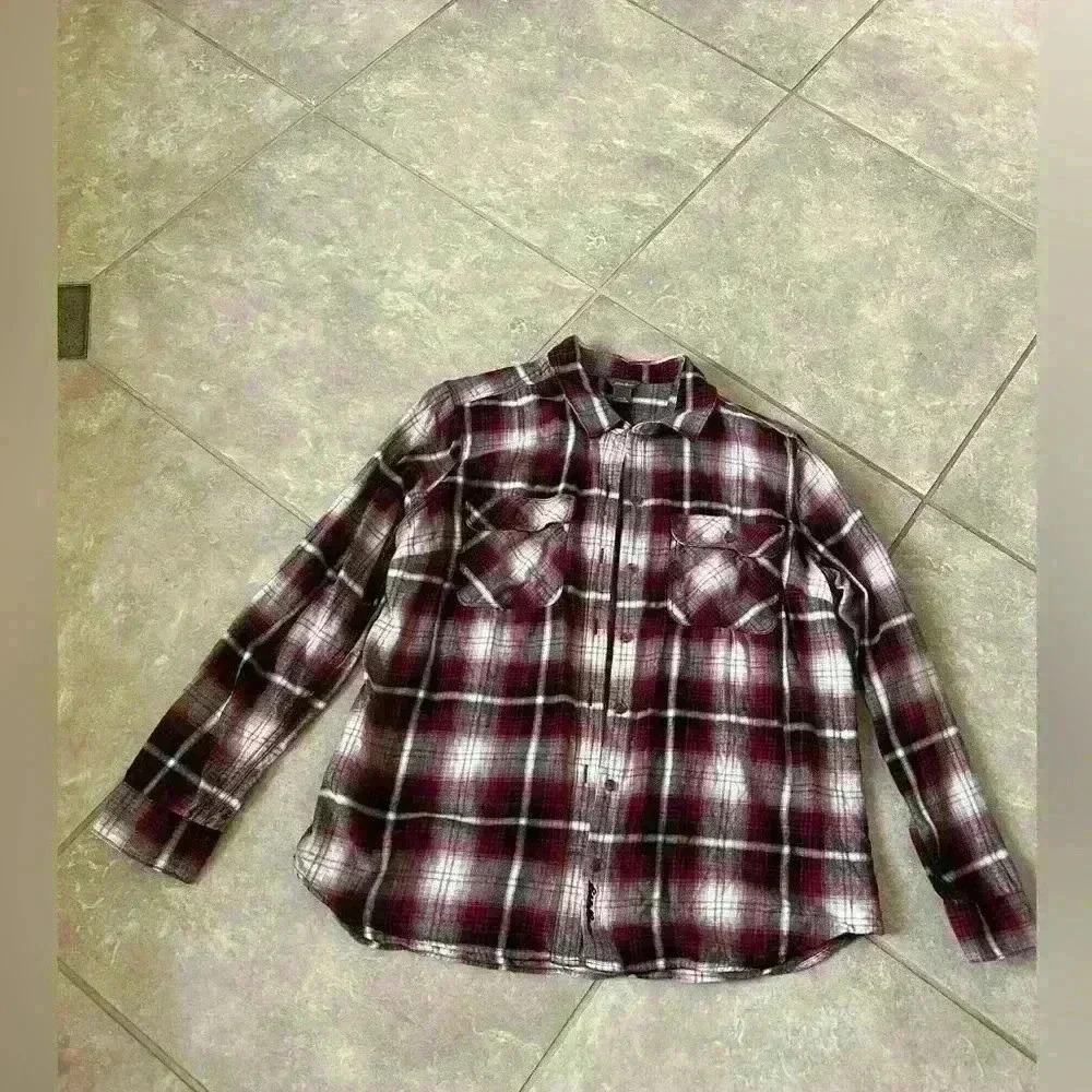 Eddie Bauer Women’s Firelight Flannel Shirt Size Large